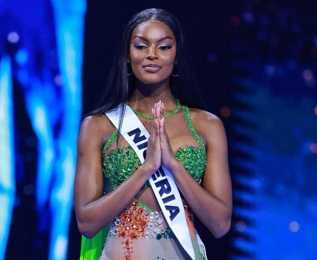 D’Tigress team celebrate beauty queen Chidimma&nbsp;Adetshina