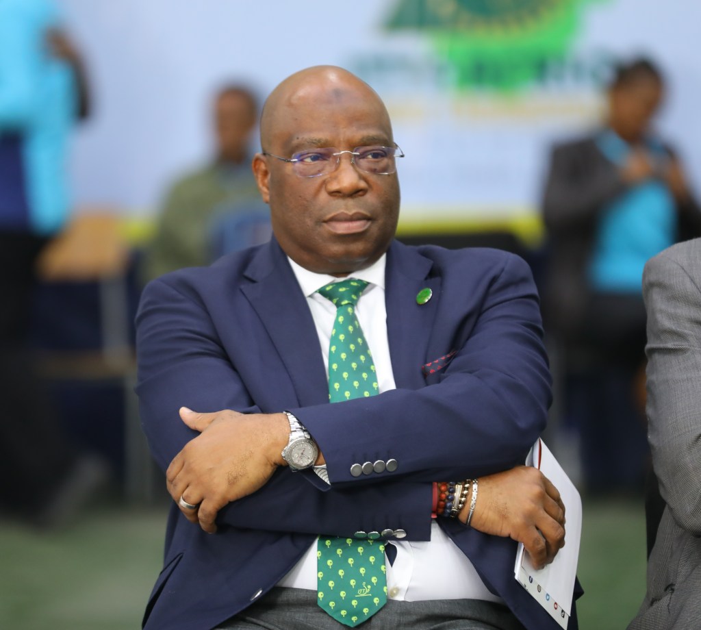 Oshodi seeks re-election as ITTF Vice President