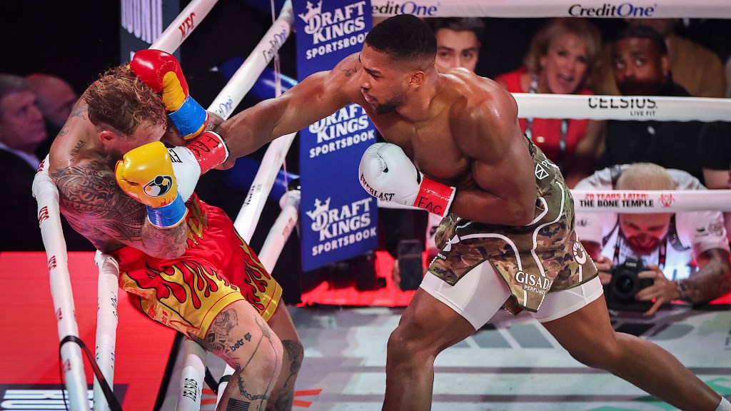 Anthony Joshua knocks out Jake Paul in&nbsp;Miami