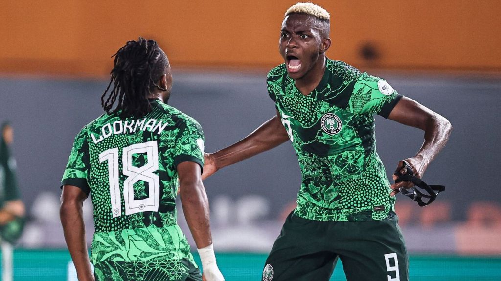 Osimhen, Lookman square up for Nigeria Pitch&nbsp;Awards